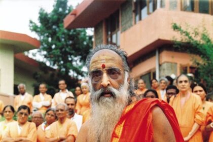 Swami Chinmayananda Biography