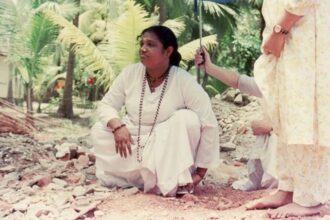 Mata Amritanandamayi Biography